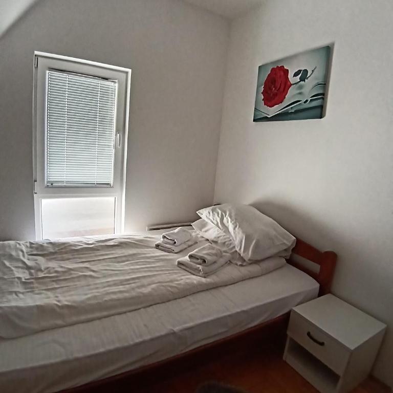 Wolf Apartments Kopaonik - Two-Bedroom Deluxe Apartment - 7
