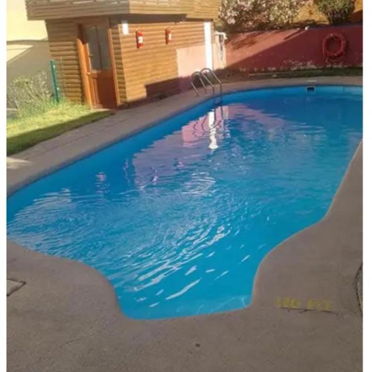 Departamento amoblado y con piscina - Three-Bedroom Apartment - 10