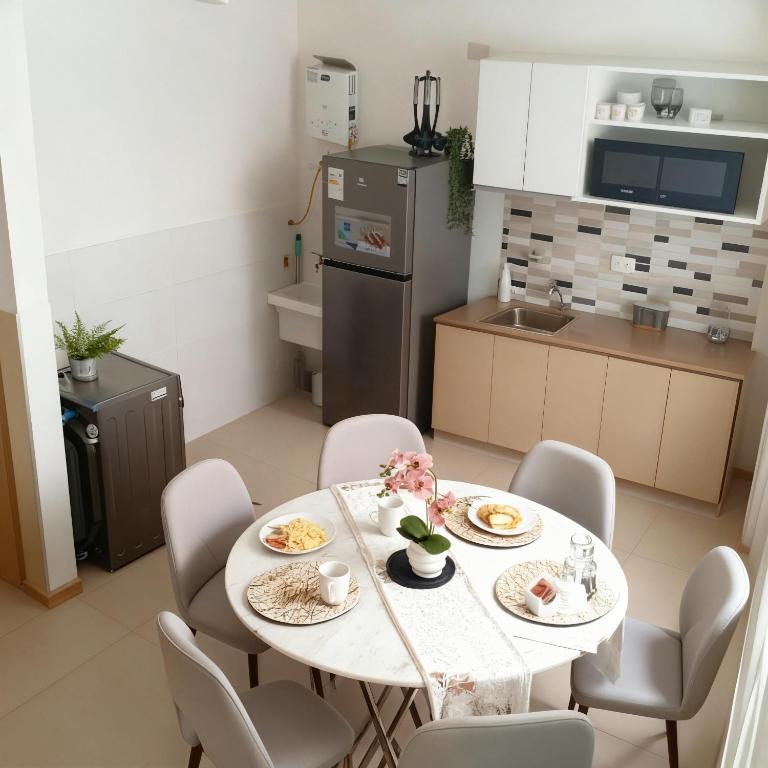 E Free Parking Wifi Pro Laundry 1B 204 - One-Bedroom Apartment - 17