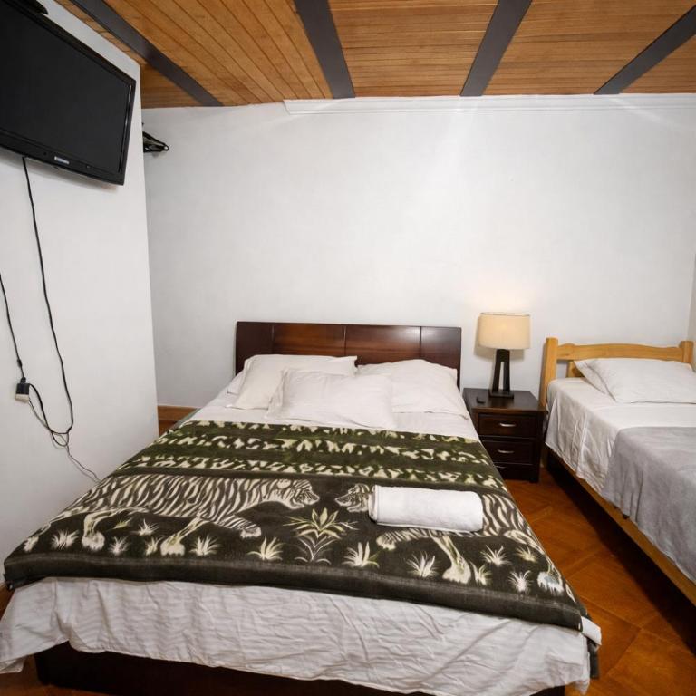 Casa R - Two-Bedroom Apartment - 10