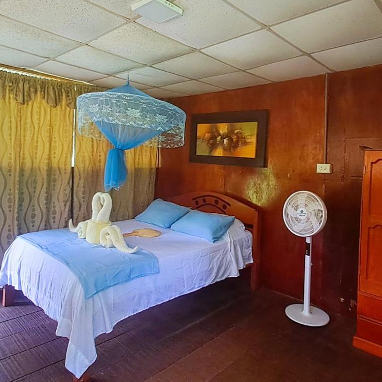 Jacamar Lodge Expeditions - Habitación Doble Familiar - 2