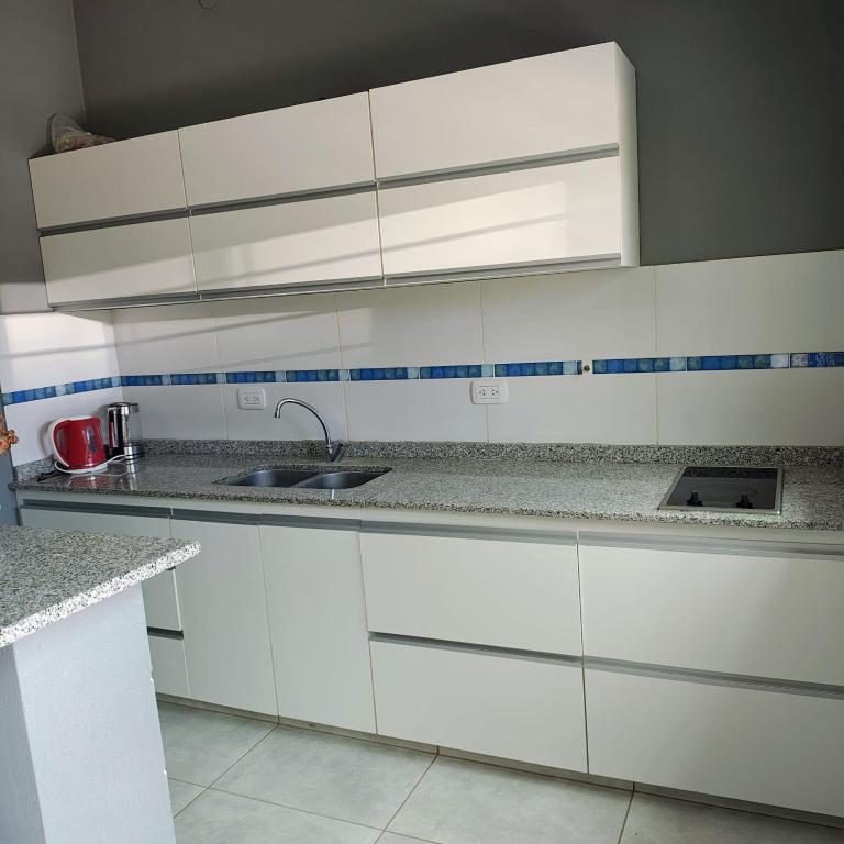 Casa con pileta en Villa María - Casa con 1 dormitorio - 12