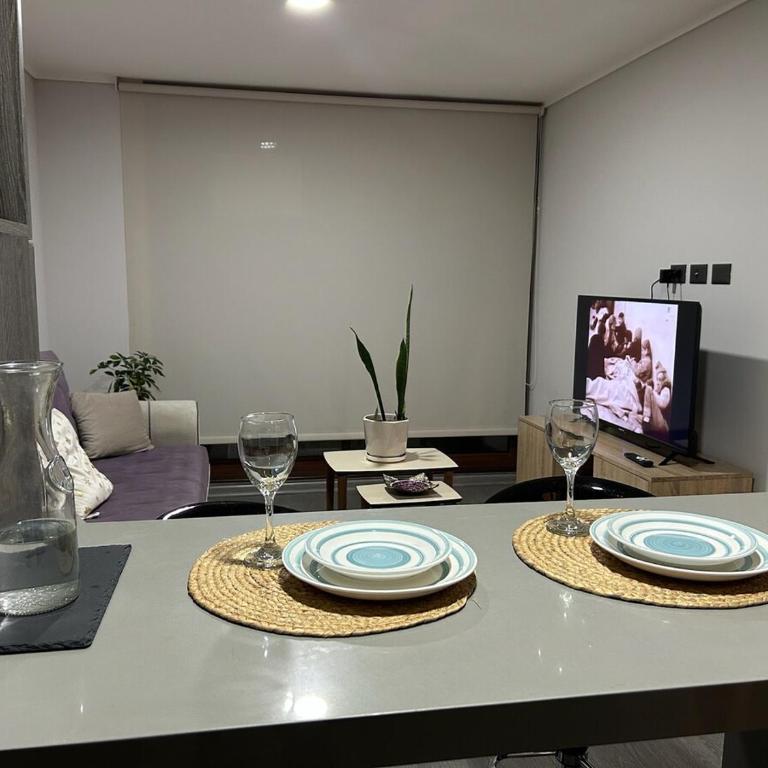 Departamento moderno céntrico con piscina 2 Habitaciones 2 Baños - One-Bedroom Apartment - 13