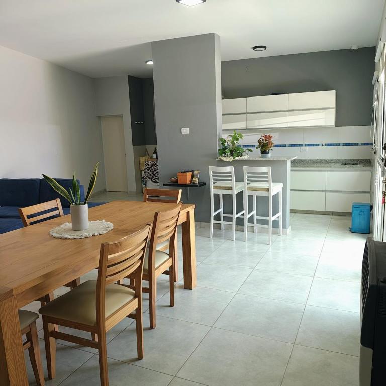 Casa con pileta en Villa María - Casa con 1 dormitorio - 16