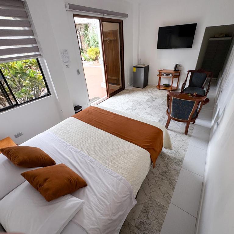 Maytenus Galapagos - Standard Double Room - 2