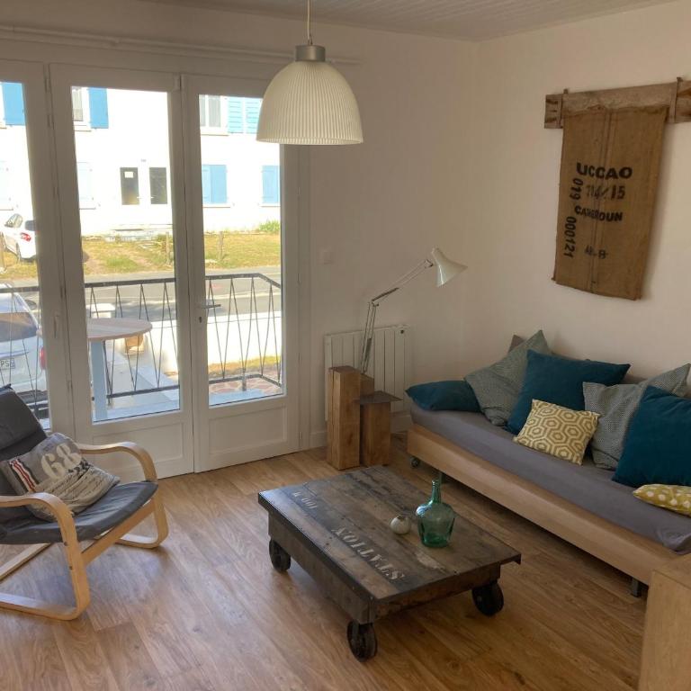 Maison rénovée près de la plage à La Tranche-sur-Mer - FR-1-22-384 - Vacation Home - 5