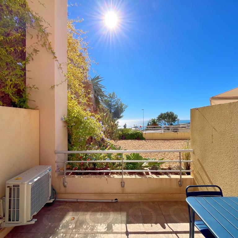 Appartement moderne avec terrasse à Sète - FR-1-338-636 - Apartment - 2