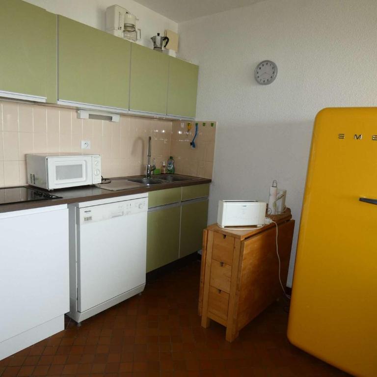 Appartement 2 pièces cabine avec piscine proche plage - FR-1-328-280 - Apartment - 6