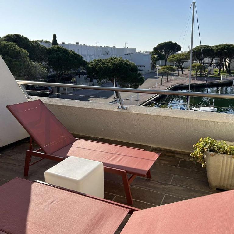 Appartement 2P avec Terrasse, Animaux Acceptés, Parking, Climatisation - FR-1-250-325 - Appartement - 5
