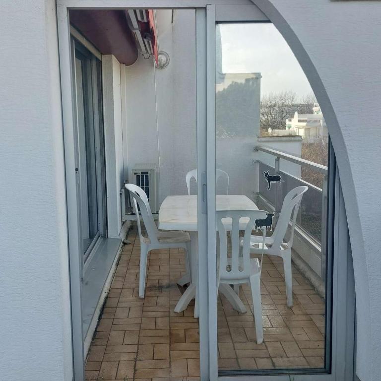 Studio confortable pour 2 proche plage et commerces - FR-1-328-279 - Studio - 1