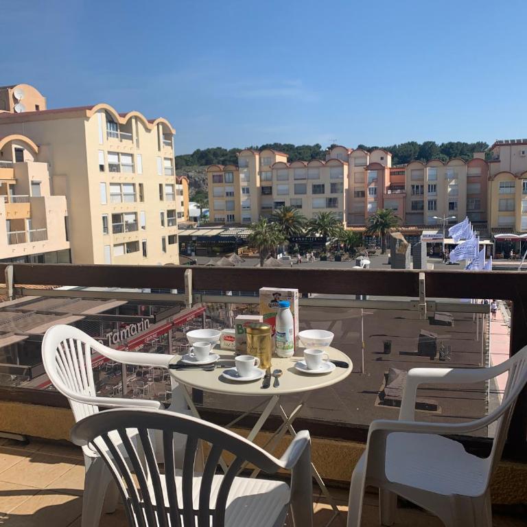 Studio Coquet 2/3 Pers au Cœur de Gruissan - FR-1-796-99 - Appartement - 4