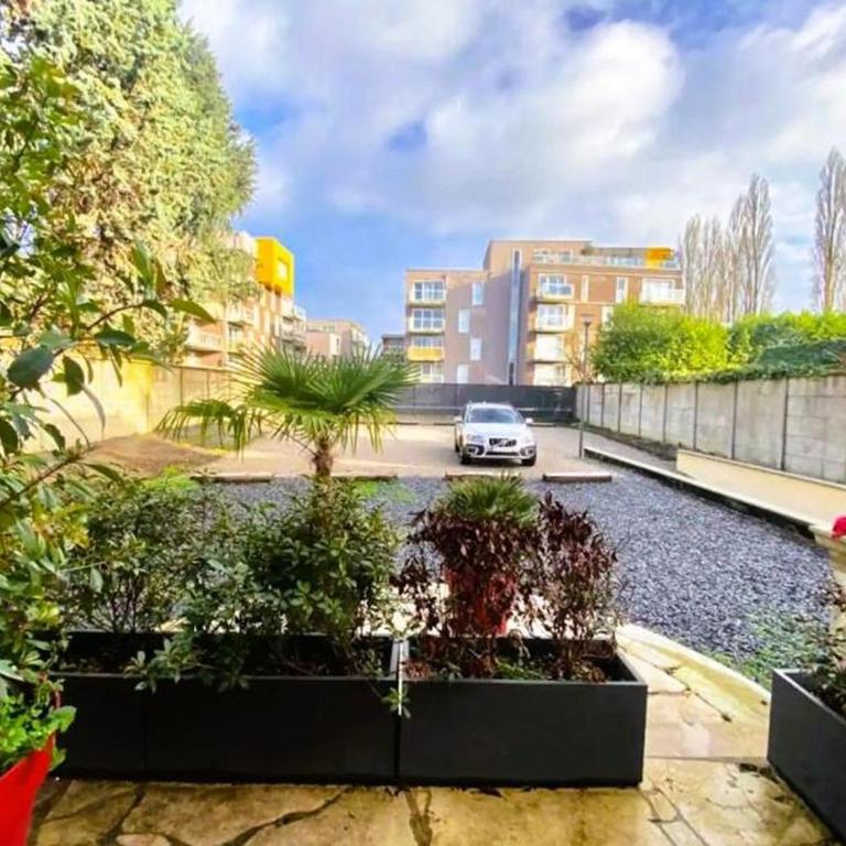 White House Dhavernas - Résidence Privée - Amiens - Parking Gratuit - Duplex Apartment - 5