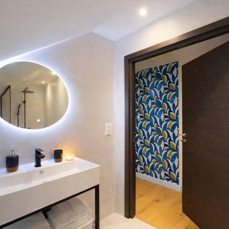 White House Dhavernas - Résidence Privée - Amiens - Parking Gratuit - Two-Bedroom Apartment - 21