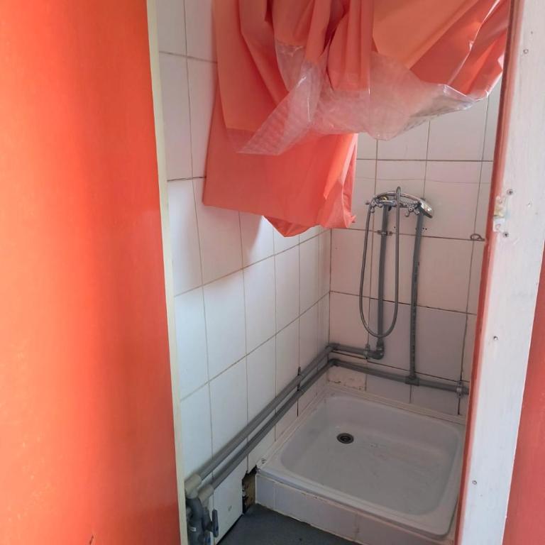 Alojamientos Su - One-Bedroom Apartment - 4