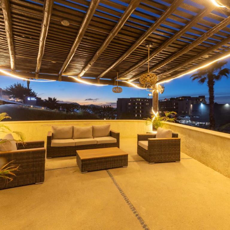 Stunning 2 BR with Ocean Views & Jacuzzi by the Beach - Apartamento - 36