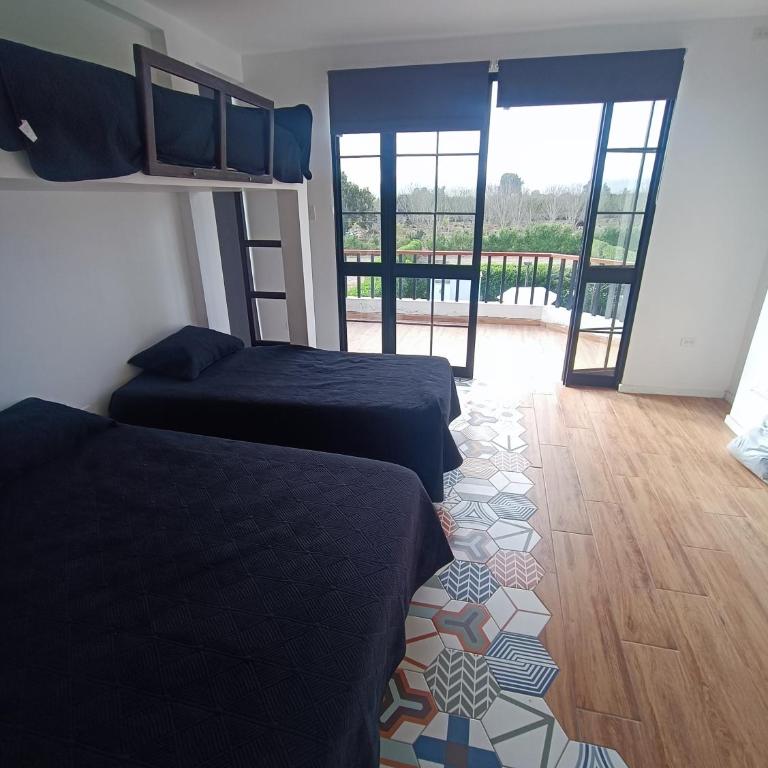 Hermosa casa con piscina privada - Three-Bedroom House - 4