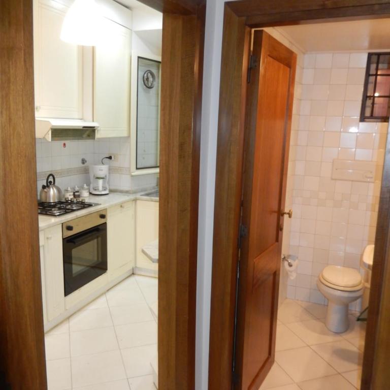 Colosseo Homerents 2 - Appartamento con 2 Camere da Letto - 12
