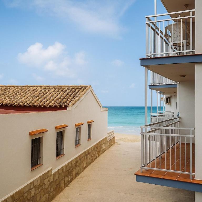 Deveses 7 a pie de playa y 2 terrazas con vistas al mar - Apartamento de 2 dormitorios - 1
