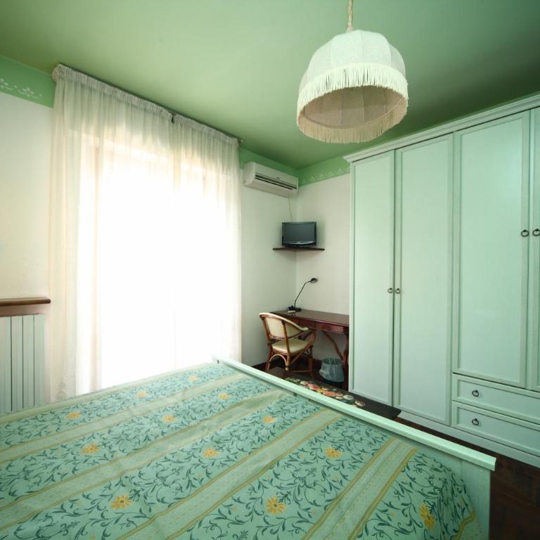 B&B Francesco in Assisi - Camera Tripla con Bagno Privato - 2