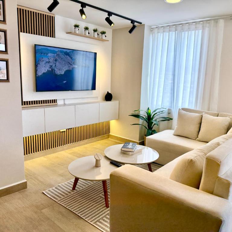 Departamento lujoso y privado centro de la ciudad - Two-Bedroom Apartment - 1
