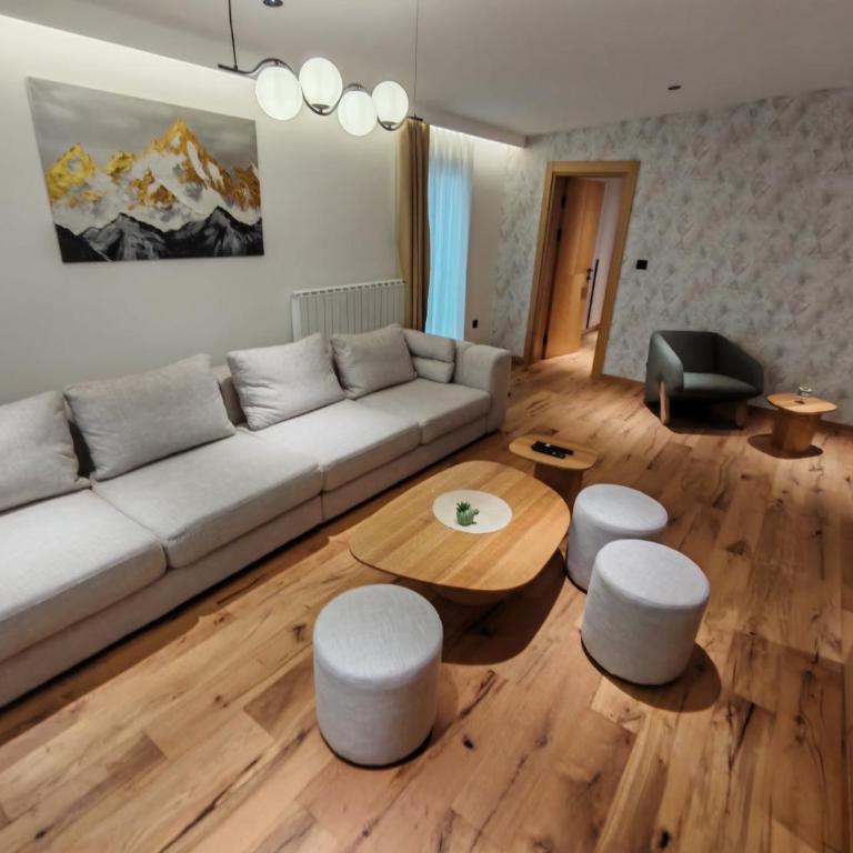 Horizont Aparthotel Jahorina - Two-Bedroom Superior Apartment - 2