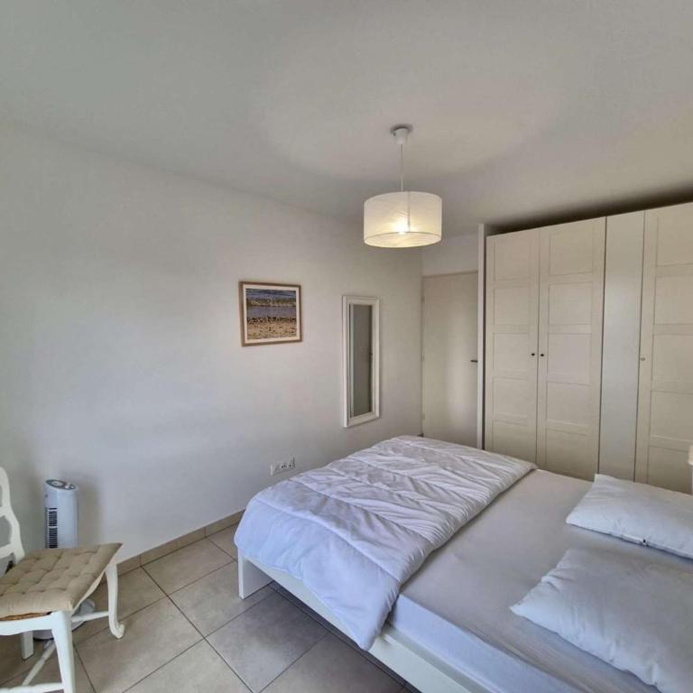 CO020-B11 - Appart 3 pièces - 4 personnes - COGOLIN - Two-Bedroom Apartment - 9