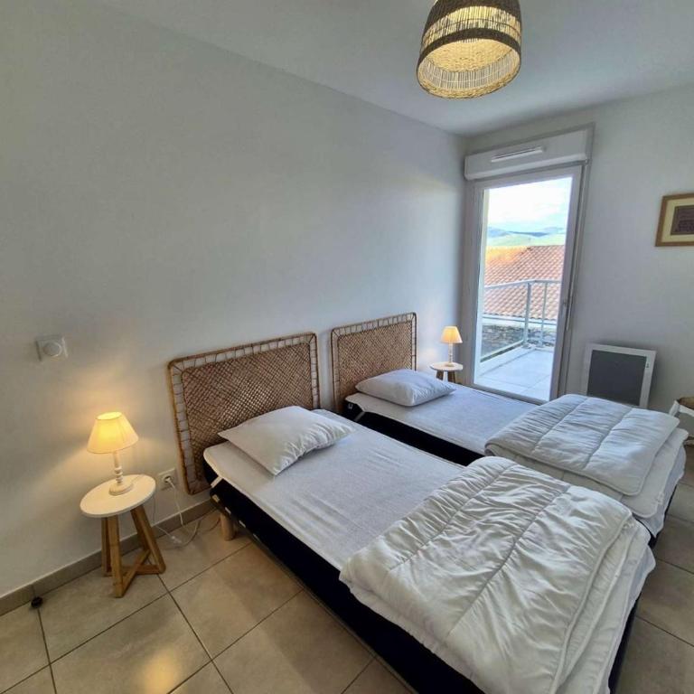 CO020-B11 - Appart 3 pièces - 4 personnes - COGOLIN - Two-Bedroom Apartment - 12