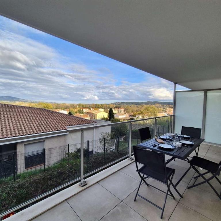CO020-B11 - Appart 3 pièces - 4 personnes - COGOLIN - Two-Bedroom Apartment - 18