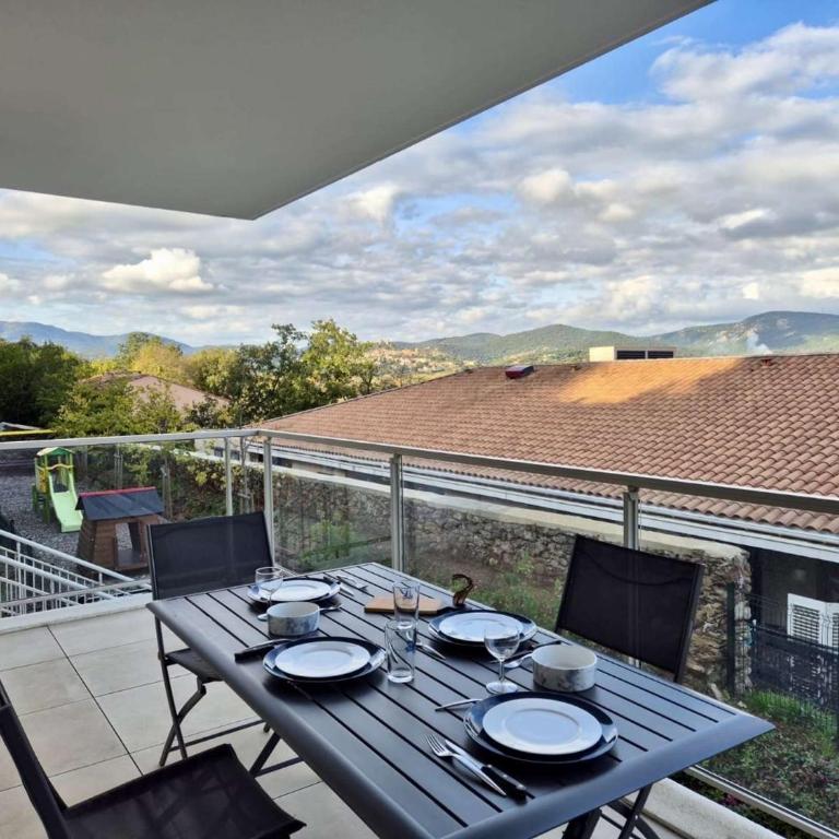 CO020-B11 - Appart 3 pièces - 4 personnes - COGOLIN - Two-Bedroom Apartment - 19