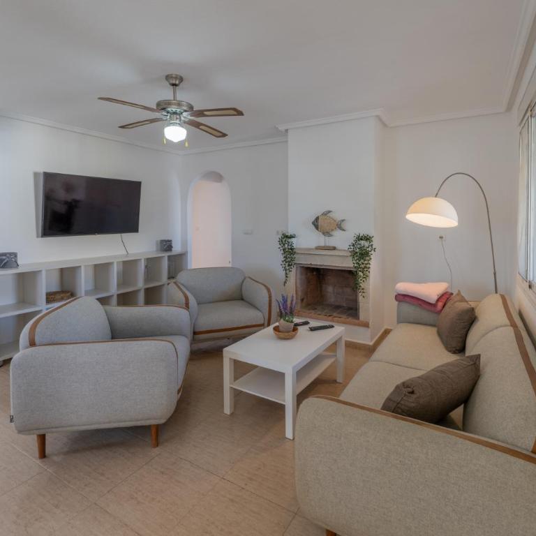 Villa Dr Alejandro Iglesias - Three-Bedroom House - 53