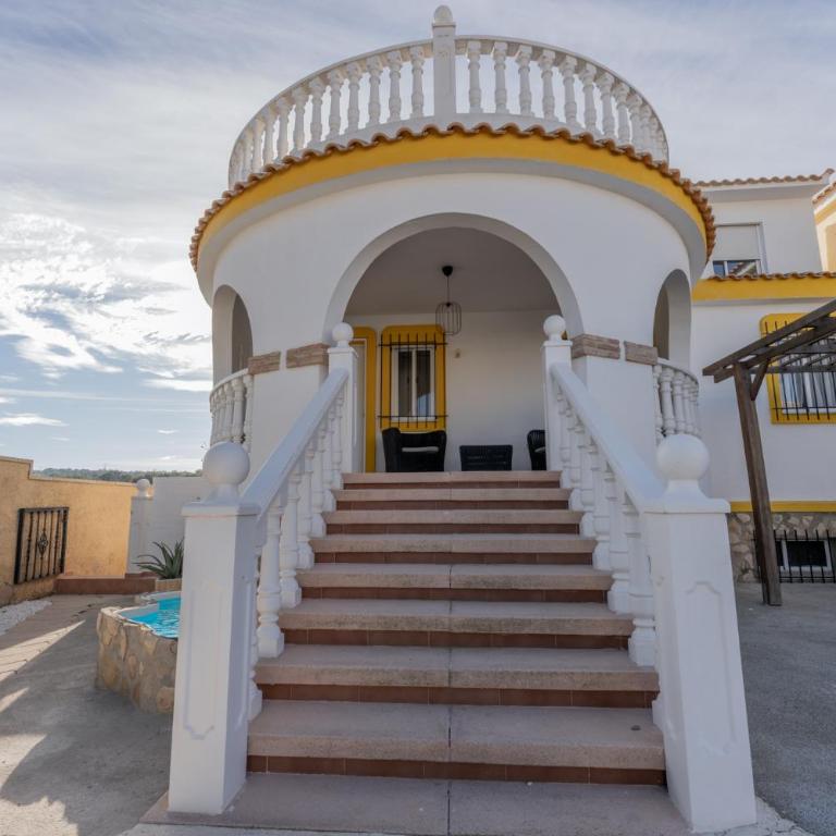 Villa Dr Alejandro Iglesias - Three-Bedroom House - 75
