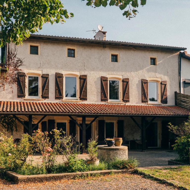 Demeure de campagne raffinée, alliant authenticité et confort - Appartement - 3