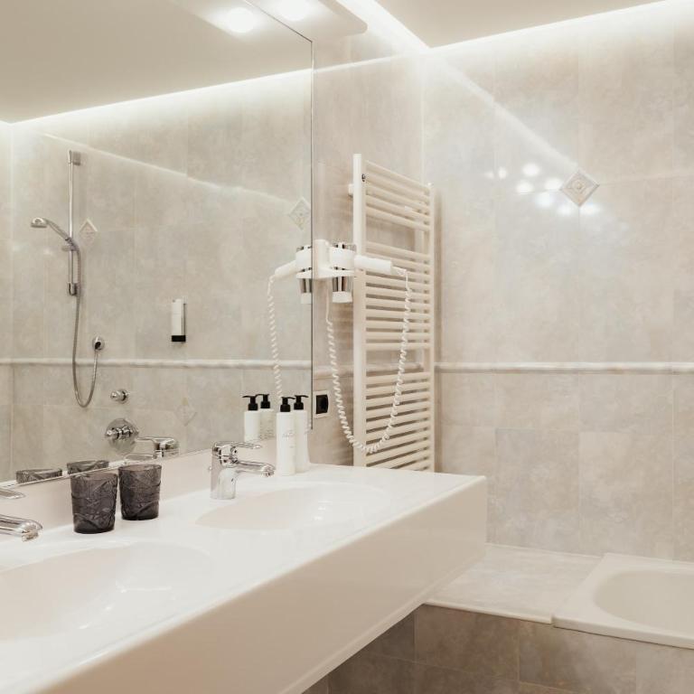 Hotel Genziana - Junior Suite - 4
