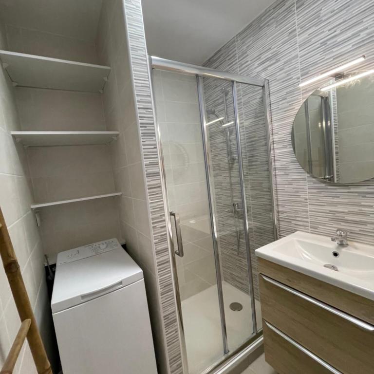 Appartement vue mer balcon 4 personnes Canet Plage - Appartamento con 1 Camera da Letto - 12