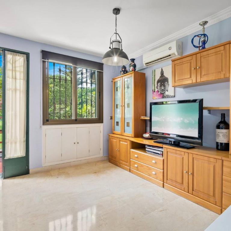 Unique 2 Br Apart in Golden Mile✺ Pool ✺ Parking - Two-Bedroom Apartment - 2