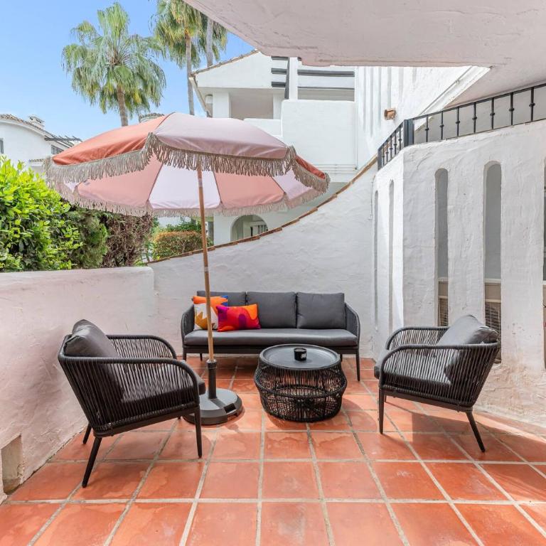 Marvellous 3 Bedroom Flat with Pool and Terrace - Apartamento de 3 dormitorios - 1