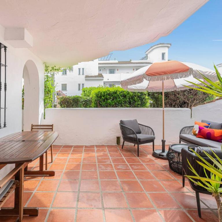 Marvellous 3 Bedroom Flat with Pool and Terrace - Apartamento de 3 dormitorios - 9