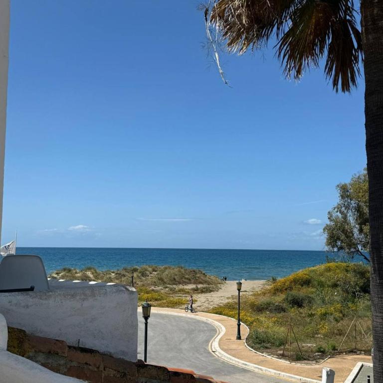 Bright Chalet with Swimming Pool and Beachfront - Casa de 3 dormitorios - 8