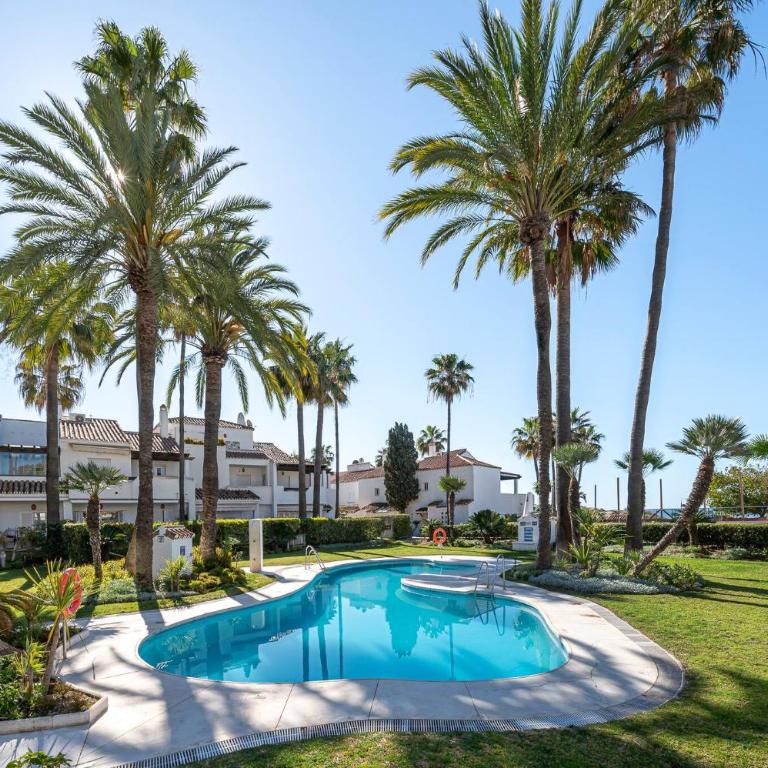 Bright Chalet with Swimming Pool and Beachfront - Casa de 3 dormitorios - 10