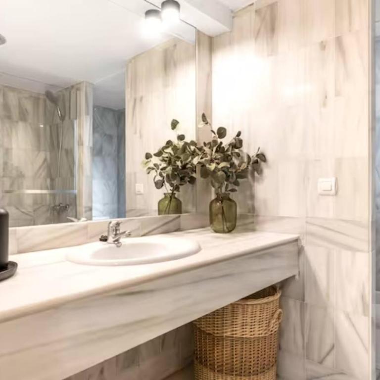 Magnifico Apto en Puerto Banus * Piscina * Parking - Apartamento de 1 dormitorio - 28