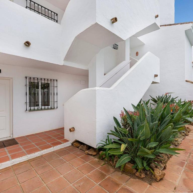 Marvellous 3 Bedroom Flat with Pool and Terrace - Apartamento de 3 dormitorios - 50