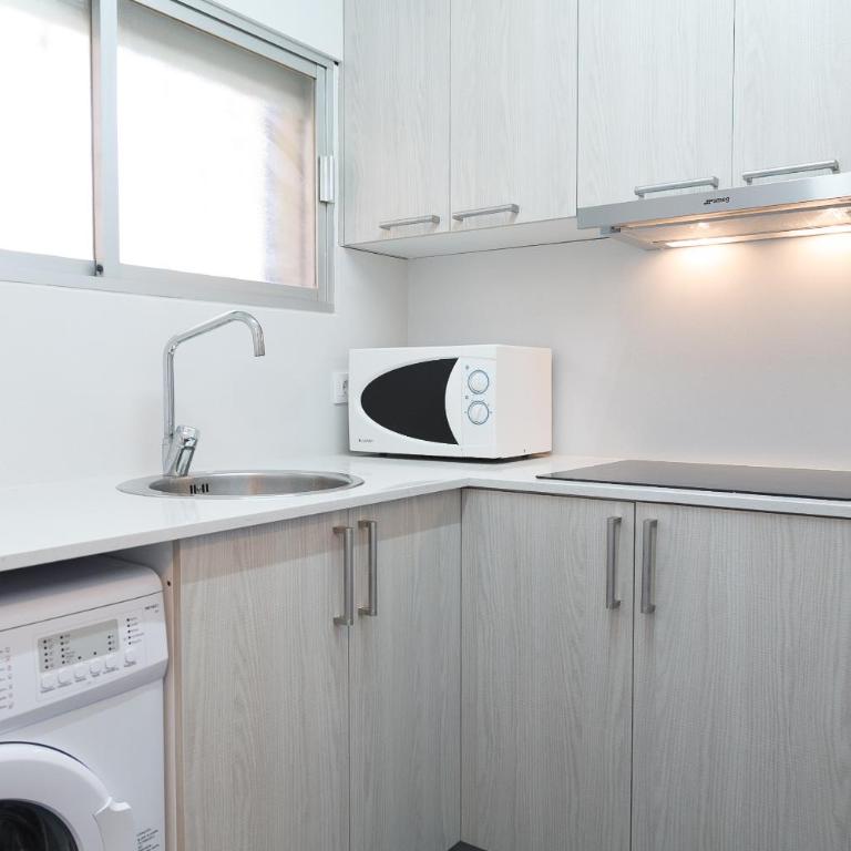 UHC Sorolla Apartments - Apartamento de 2 dormitorios con vistas al mar - 9