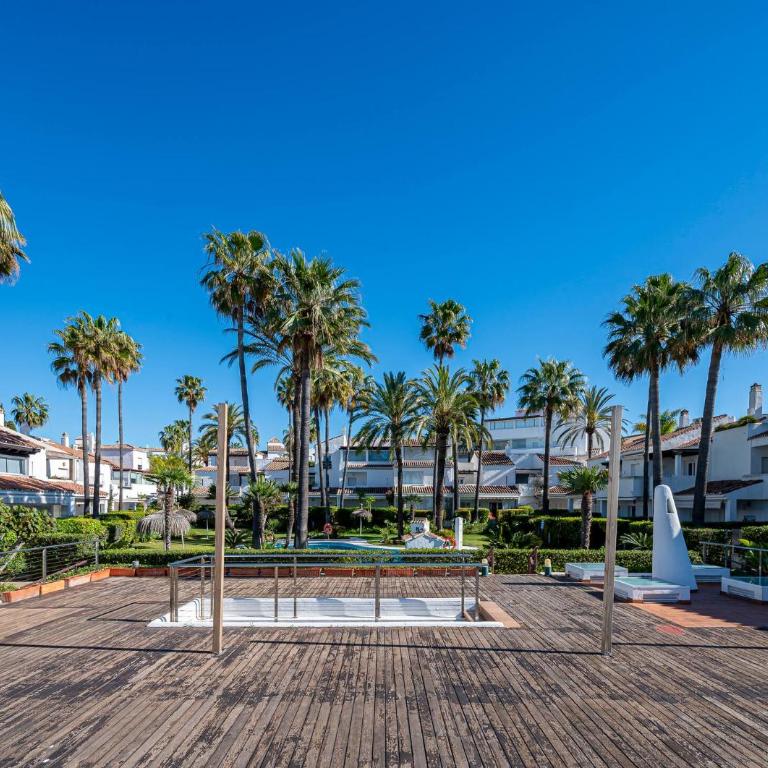 Bright Chalet with Swimming Pool and Beachfront - Casa de 3 dormitorios - 63