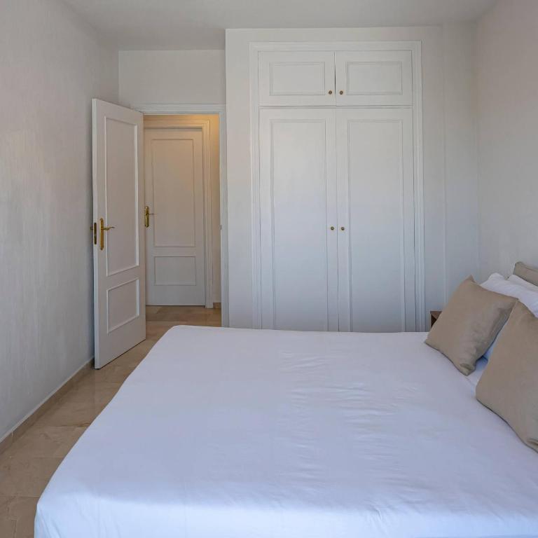 Bright flat in San Pedro with Pool and Parking - Apartamento de 2 dormitorios - 25