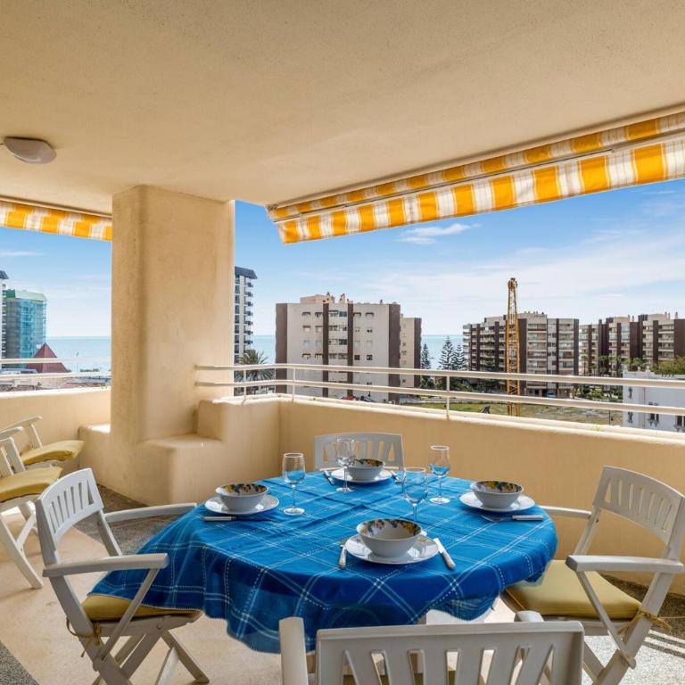 Amazing 3Br, 2 Bath Apart, Close to the Sea - Three-Bedroom Apartment - 3