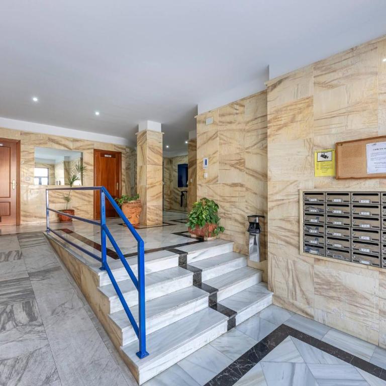 Bright flat in San Pedro with Pool and Parking - Apartamento de 2 dormitorios - 52