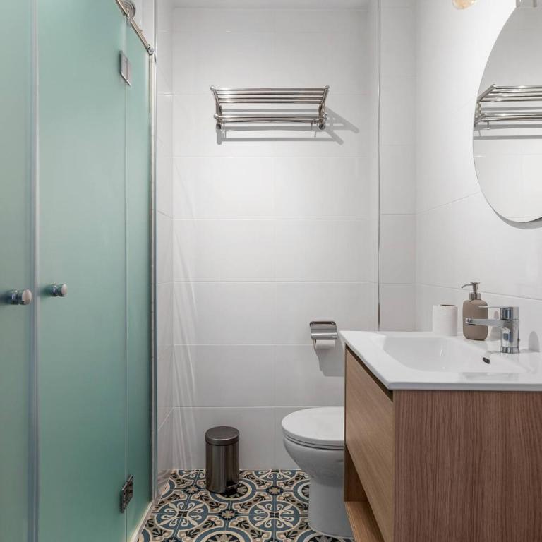 Fancy Studio Direct Access to Sea✺Parking✺Pool - Apartamento de 1 dormitorio - 16