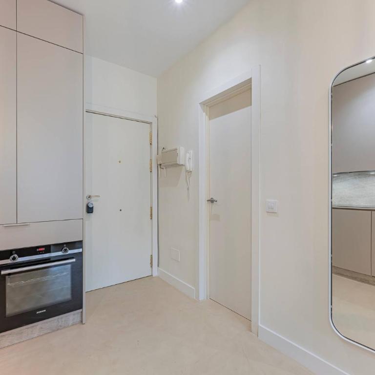 Spacious & Comfy Studio in Golden Mile - Studio - 20