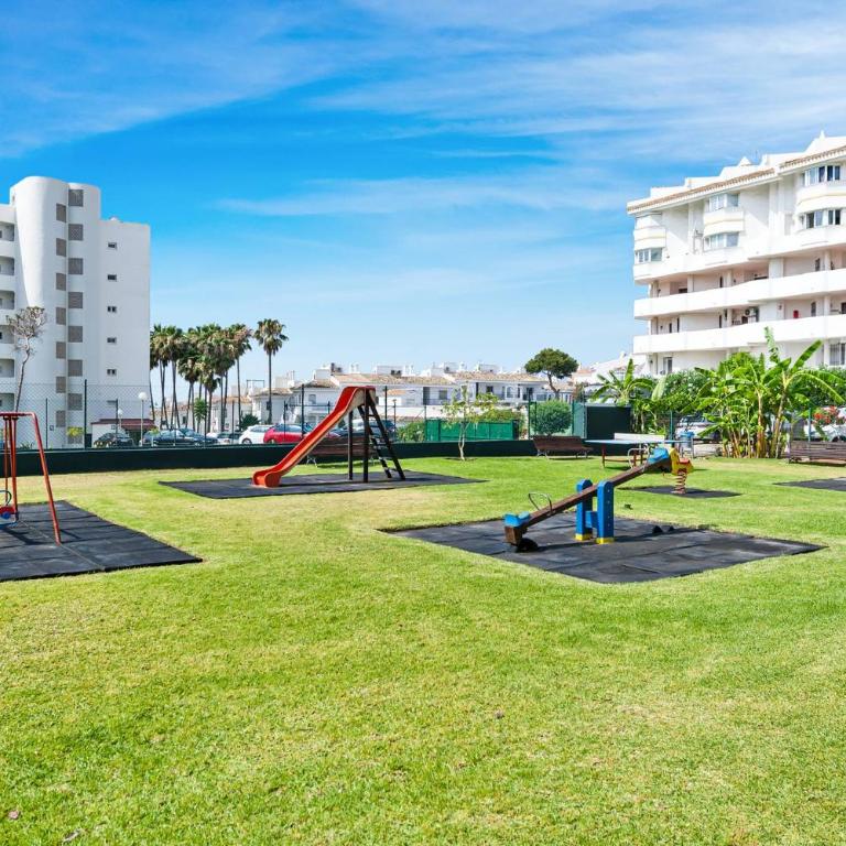 Fancy Studio Direct Access to Sea✺Parking✺Pool - Apartamento de 1 dormitorio - 27