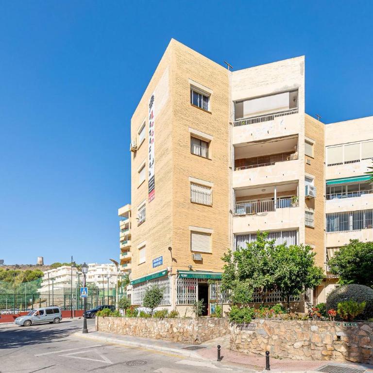 Spacious apartment with Pool, 3 min from the BEACH - Two-Bedroom Apartment - 19